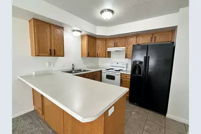 879 N 1125 W, Layton, UT 84041 - Photo 9