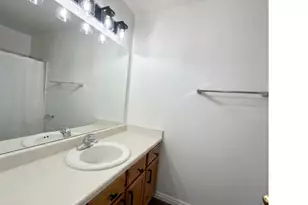 879 N 1125 W, Layton, UT 84041 - Photo 21