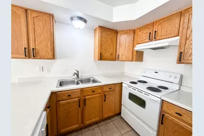 879 N 1125 W, Layton, UT 84041 - Photo 7