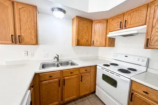 879 N 1125 W, Layton, UT 84041 - Photo 7