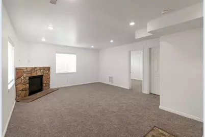 848 S Apple Grove Ln, Pleasant Grove, UT 84062 - Photo 11