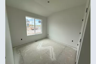 6386 S Larry Way #141, South Weber, UT 84405 - Photo 7