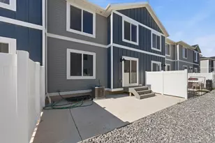 1795 E Fall St, Eagle Mountain, UT 84005 - Photo 27