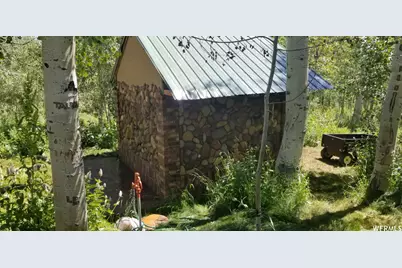 7565 N Jim Bridger Dr #H52, Huntsville, UT 84317 - Photo 5