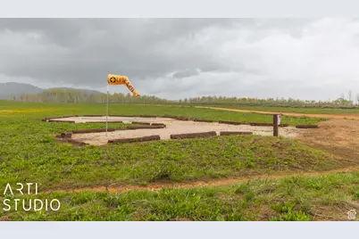 7565 N Jim Bridger Dr #H52, Huntsville, UT 84317 - Photo 9