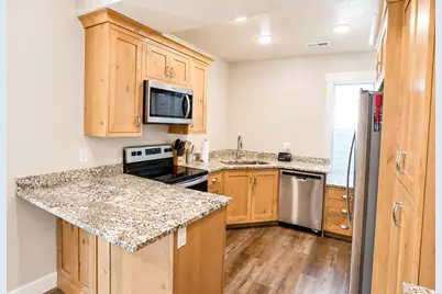 1139 E 200 S, Santaquin, UT 84655 - Photo 43