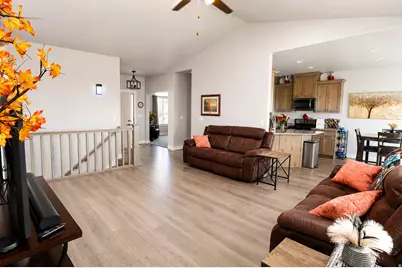 1139 E 200 S, Santaquin, UT 84655 - Photo 7