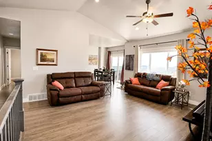 1139 E 200 S, Santaquin, UT 84655 - Photo 7