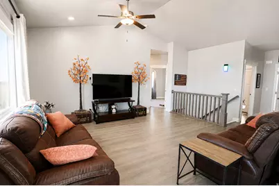 1139 E 200 S, Santaquin, UT 84655 - Photo 3