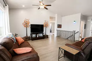 1139 E 200 S, Santaquin, UT 84655 - Photo 3