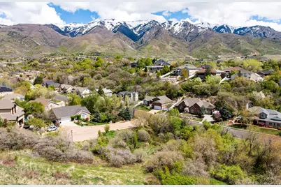 2141 E Oak Ln E #5, Layton, UT 84040 - Photo 41
