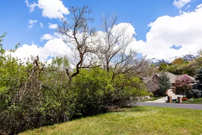 2141 E Oak Ln E #5, Layton, UT 84040 - Photo 25