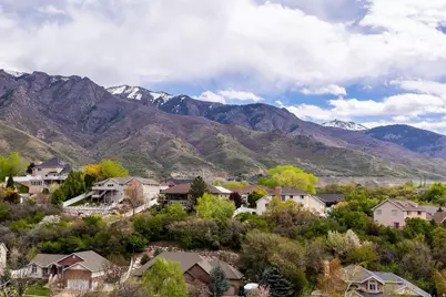2141 E Oak Ln E #5, Layton, UT 84040 - Photo 53