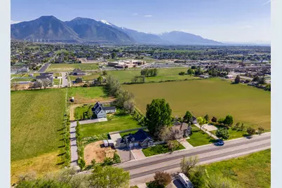 1285 W Maple St, Mapleton, UT 84664 - Photo 33