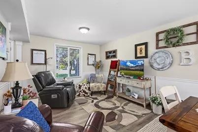 5888 S 3650 W, Roy, UT 84067 - Photo 9