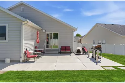 8374 S 6465 W, West Jordan, UT 84081 - Photo 41
