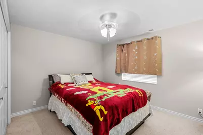 2815 N Deere Valley Dr., Layton, UT 84040 - Photo 33