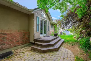 2815 N Deere Valley Dr, Layton, UT 84040 - Photo 43