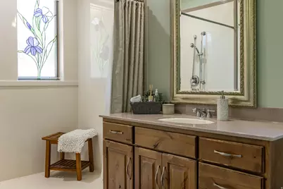 2143 N 950 E, North Logan, UT 84341 - Photo 39