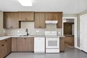 2143 N 950 E, North Logan, UT 84341 - Photo 37
