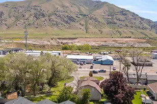 165 N 800 E, Hyrum, UT 84319 - Photo 3