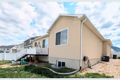 1567 N Baen Way, Tooele, UT 84074 - Photo 23