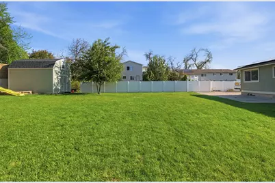330 N 250 W, Smithfield, UT 84335 - Photo 9
