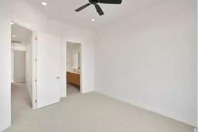 990 N Manen St, Washington, UT 84780 - Photo 17