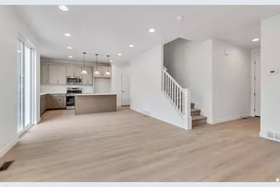 6739 S Quarter Creek Dr #250, West Jordan, UT 84081 - Photo 11