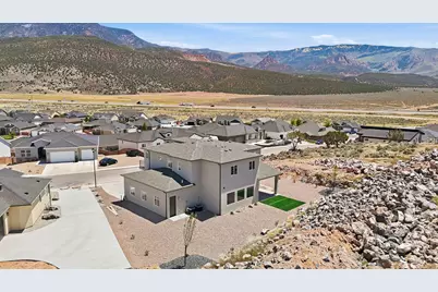 2242 S 2925 St W, Cedar City, UT 84720 - Photo 41