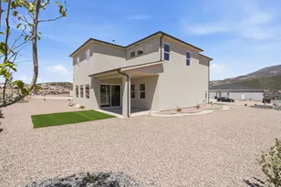 2242 S 2925 St W, Cedar City, UT 84720 - Photo 47