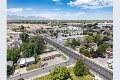 195 W Winchester St, Murray, UT 84107 - Photo 9