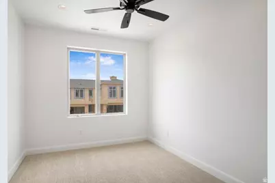 1002 N Manen St, Washington, UT 84780 - Photo 19