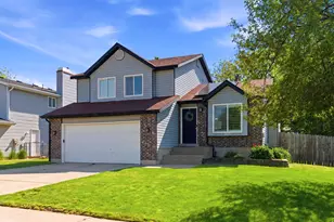 1691 S 300 E, Kaysville, UT 84037 - Photo 1