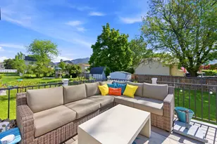 1691 S 300 E, Kaysville, UT 84037 - Photo 23