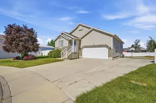 3076 S Alderstone Bay, West Valley, UT 84128 - Photo 3