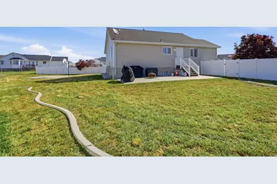 3076 S Alderstone Bay, West Valley, UT 84128 - Photo 39