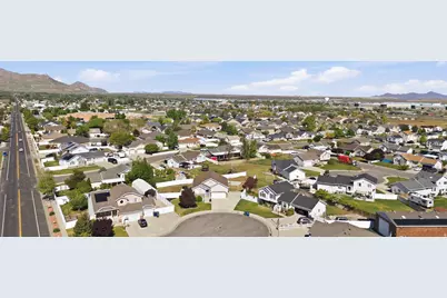 3076 S Alderstone Bay, West Valley, UT 84128 - Photo 51