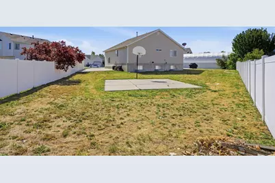 3076 S Alderstone Bay, West Valley, UT 84128 - Photo 37