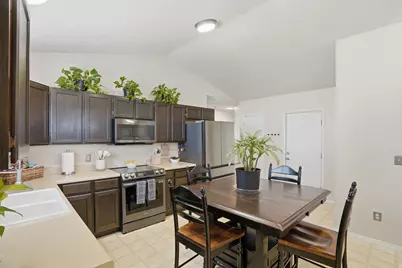 3076 S Alderstone Bay, West Valley, UT 84128 - Photo 9