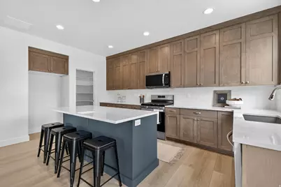 2810 W Guernsey Ln #222, Plain City, UT 84404 - Photo 5