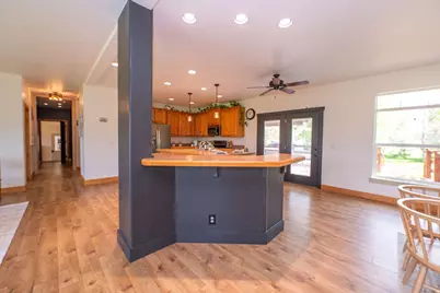 275 S 8600 E, Huntsville, UT 84317 - Photo 7