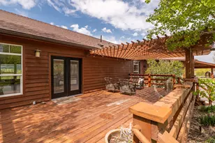 275 S 8600 E, Huntsville, UT 84317 - Photo 3