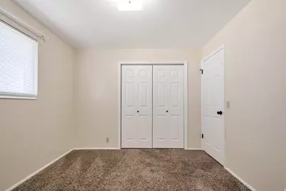 161 E 8000 S, Sandy, UT 84070 - Photo 9