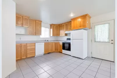 161 E 8000 S, Sandy, UT 84070 - Photo 19