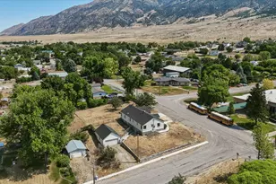 6985 N 2550 W, Honeyville, UT 84314 - Photo 31
