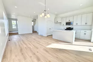 1650 N Main St, Layton, UT 84041 - Photo 3