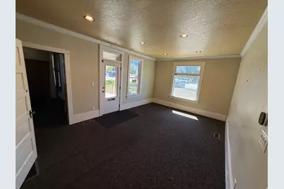 405 N Harrisville Rd, Harrisville, UT 84404 - Photo 3