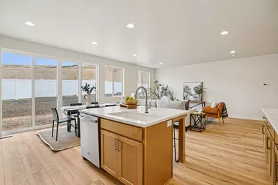 6710 S Shawow Peak Rd W #21, West Jordan, UT 84081 - Photo 13