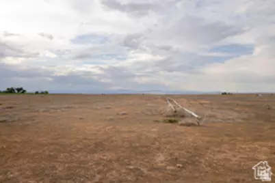 16313 E 5000 S, Randlett, UT 84063 - Photo 11